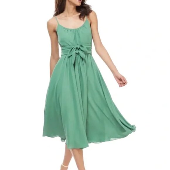 NWOT Gal Meets Glam Elsie Double Front Bow Midi Dress - Picture 1 of 8